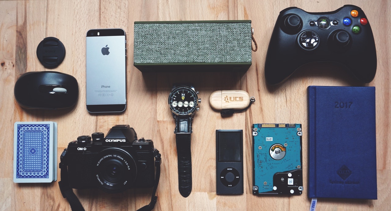 10 Best Accessories for Your Travel Camera 1